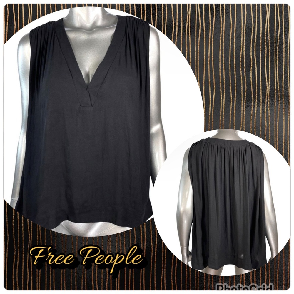 Free People Black Darcy V-Neck Sleeveless Top M
